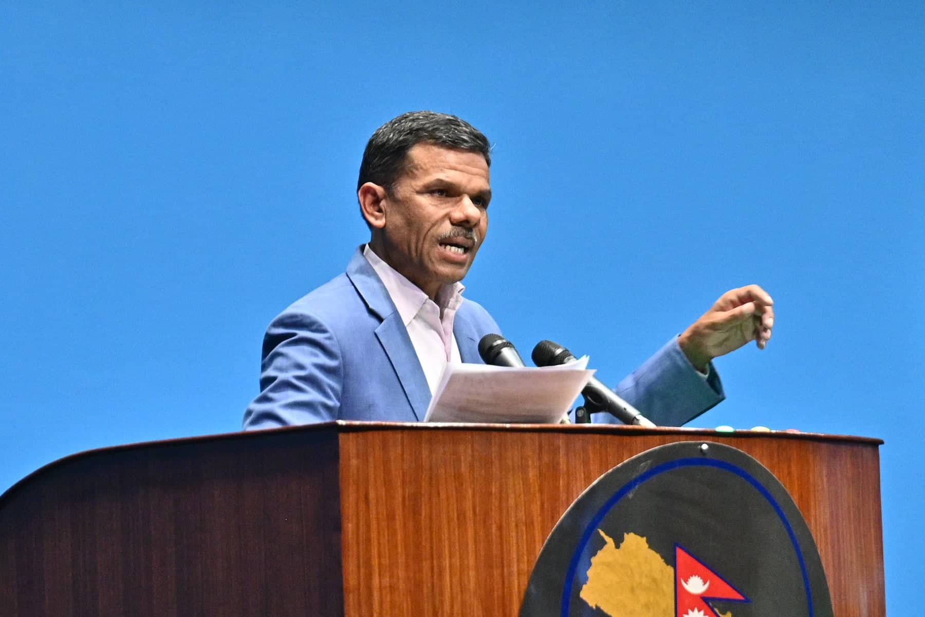 खाेटाङका भूकम्पपीडितलाई पुनःस्थापना गर्न एमाले प्रमुख सचेतक भट्टराईको माग
